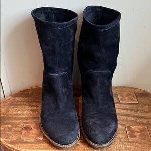 Attilio Giusti Leombruni Navy Leather Fold-Top Bootie